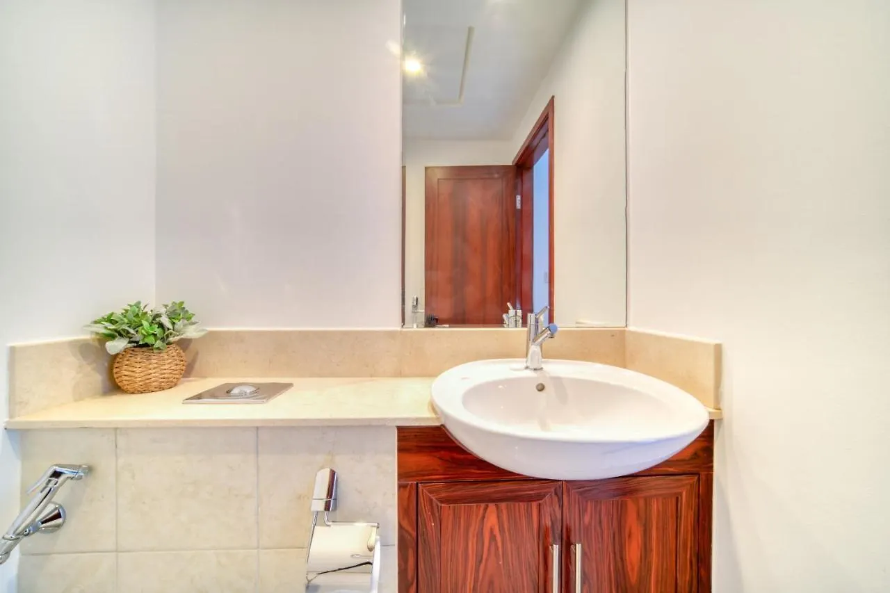 Burj Residence 7, Downtown Dubai - Mint Stay Egyesült Arab Emírségek